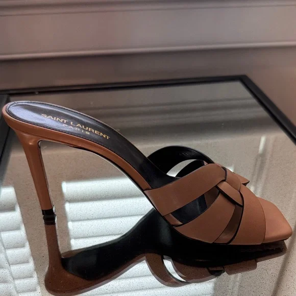Saint Laurent Brown 3.5” Heeled Sandals - Picture 2 of 4
